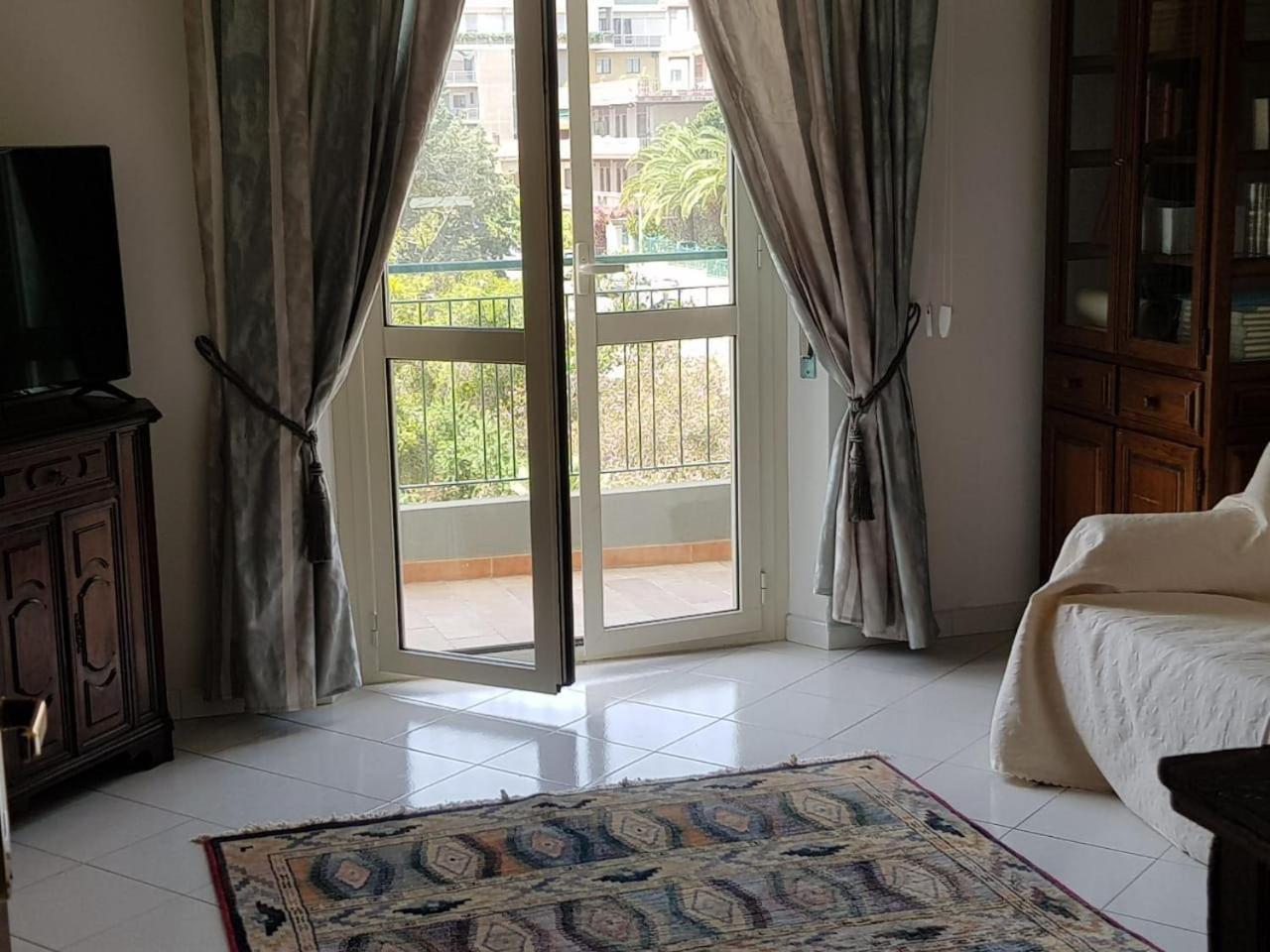 Appartement Cagliari On The Park .Mare E Storia! Extérieur photo